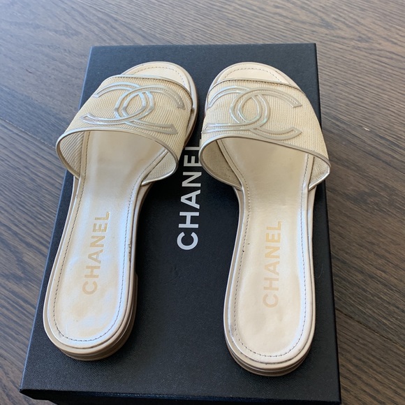 Chanel METALLIC GOLD SANDAL MULE 39 - Picture 3 of 7
